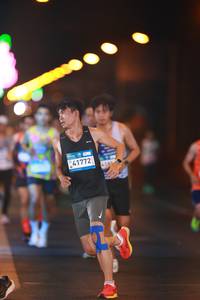 BIB: 41772
                            <button type="button" onclick="openModal(22799102)" class="btn btn-primary btn-sm float-right btn-popup" data-toggle="modal" data-target=".modal-high-quality">
                        <i class="fas fa-shopping-cart"></i> Add to Cart
                    </button>
                                            <button type="button" onclick="isThisMe(22799102, true)" class="btn btn-success btn-sm float-right btn-popup btn-isme hidden" data-toggle="tooltip" data-placement="bottom" title="นี่คือรูปของคุณใช่ไหม คลิกที่นี่เพื่อเอาเข้าอัลบั้ม">
                        <i class="fas fa-plus"></i> Add to album
                    </button>
                    <button type="button" onclick="isThisMe(22799102, false)" class="btn btn-warning btn-sm float-right btn-popup btn-isnotme hidden">
                        <i class="fas fa-ban"></i> Remove from album
                    </button>